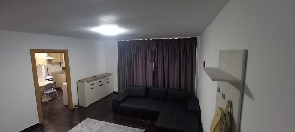 Garsoniera de inchiriat