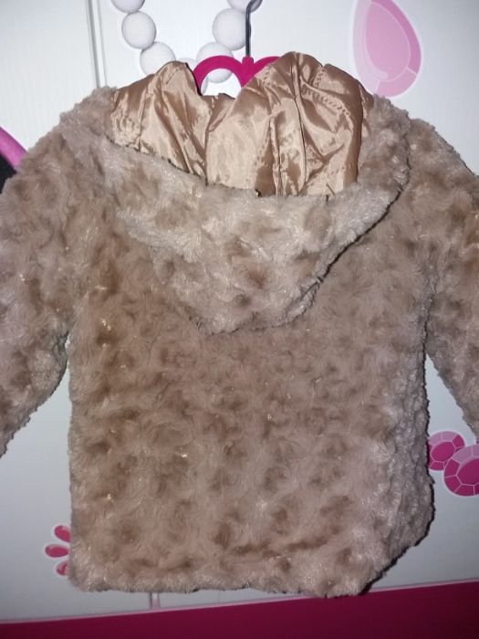 Haina /jacheta blanita noua