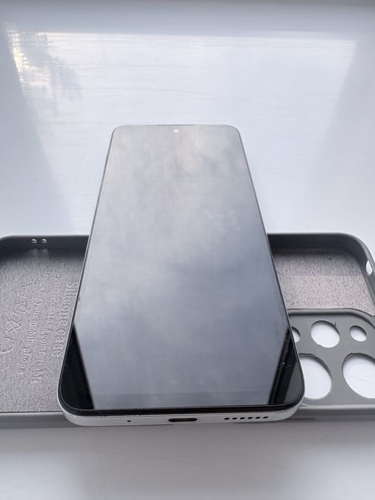 Продам Redmi 12