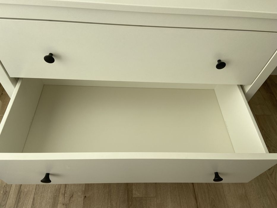 Скрин Ikea Hemnes
