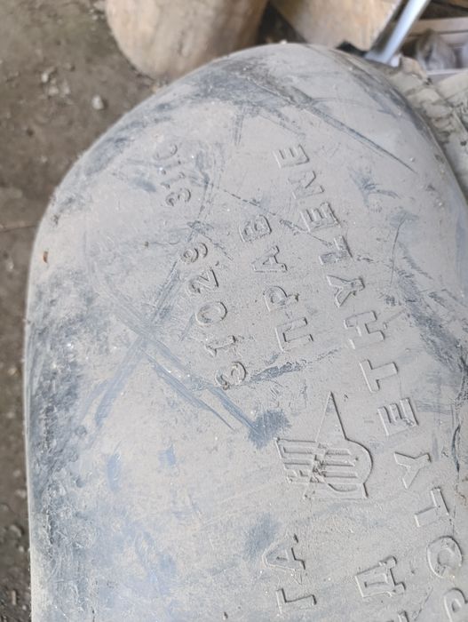 Комплект подкрыльников Волга 31029/10