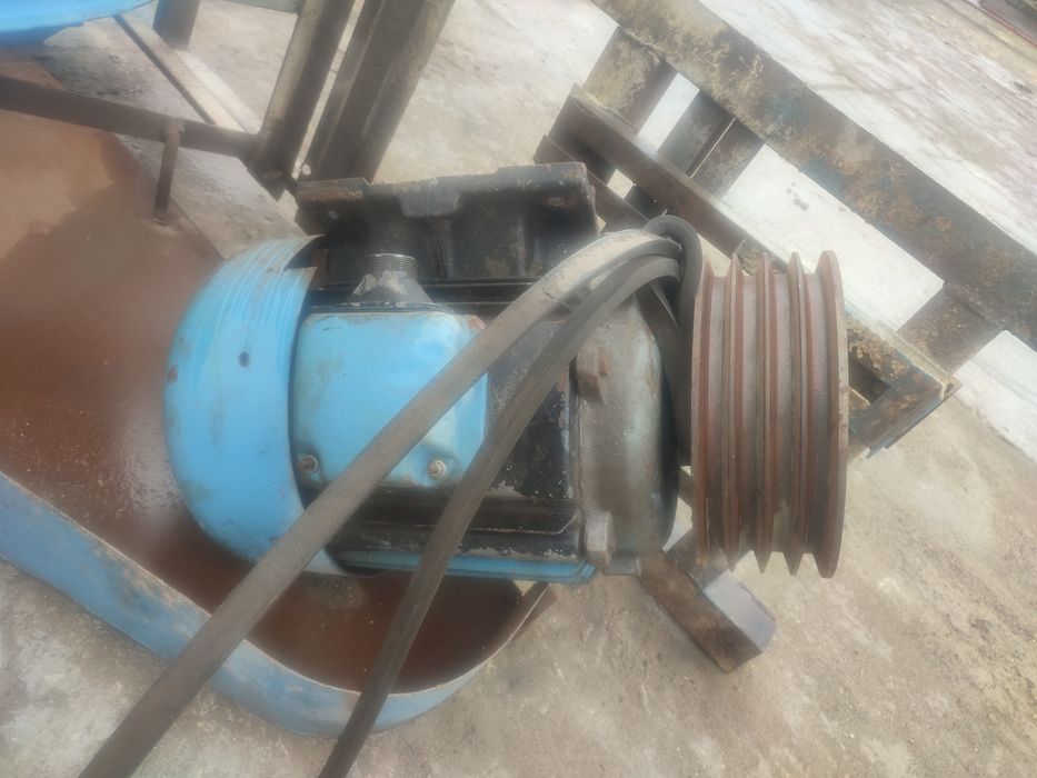 Продам электродвигателя