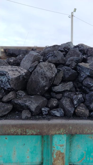 Свежий уголь. Всех марок уголь