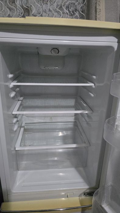 Холодильник LG, отличное состояние