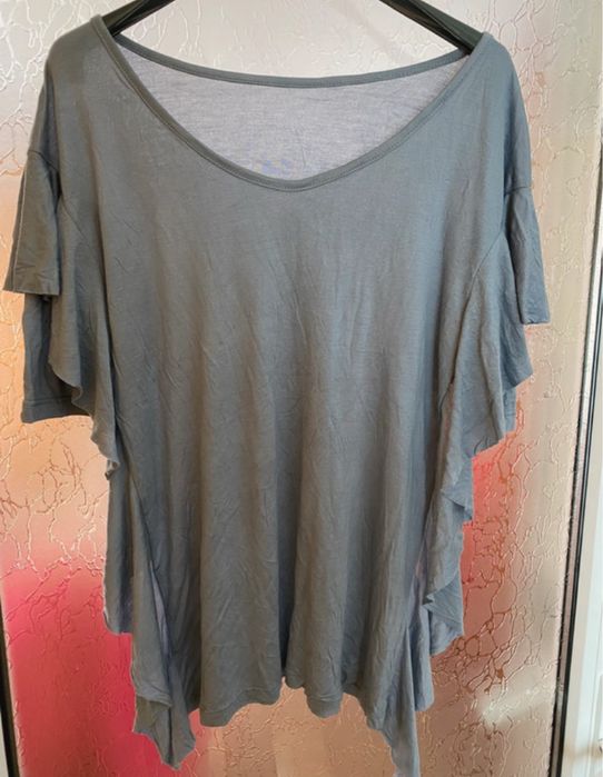 Tricou cu volane marime universala