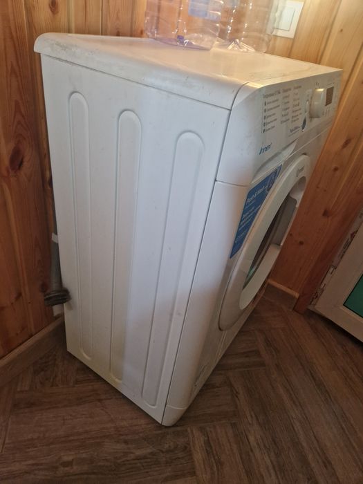 Продам стиральную  машину