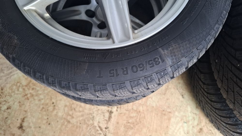 Cauciucuri + Jante de iarnă Continental 185/60 R15 T