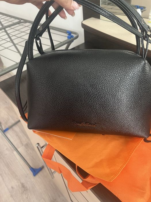 Продам женскую сумку
