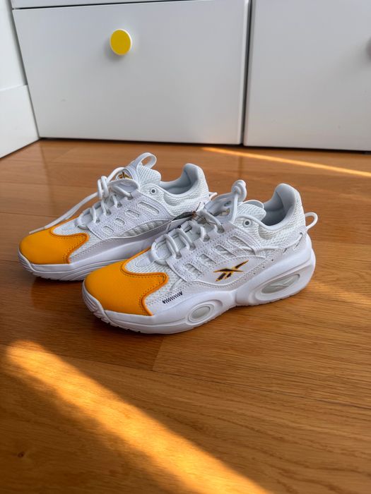 Reebok Solution Mid 37