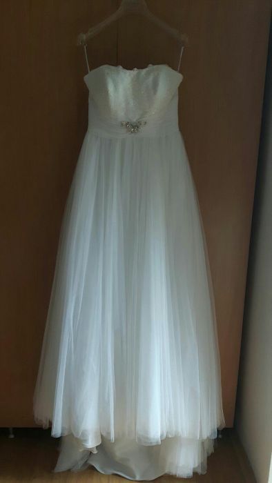 Vand rochie mireasa