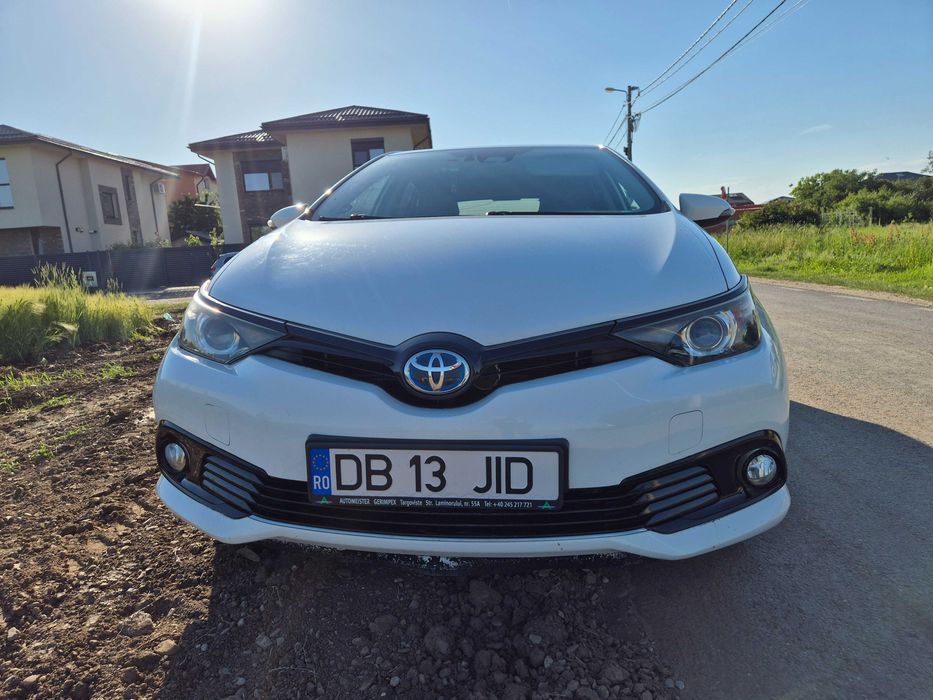 Vanzare  Toyota AURIS