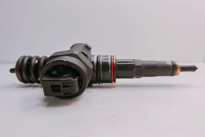 Injector 038130073R D Seat Alhambra prima generatie (facelift) seria