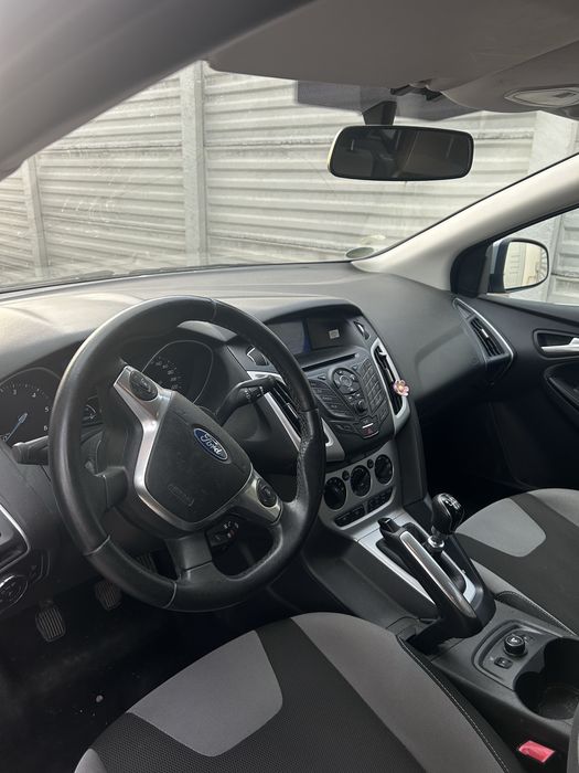 FORD Focus 2013 — imagine 4