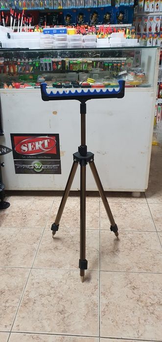 Стойка за фидер с гребен FORMAX