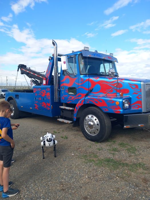 Inchiriez camion Optimus prime pentru evenimente diferite