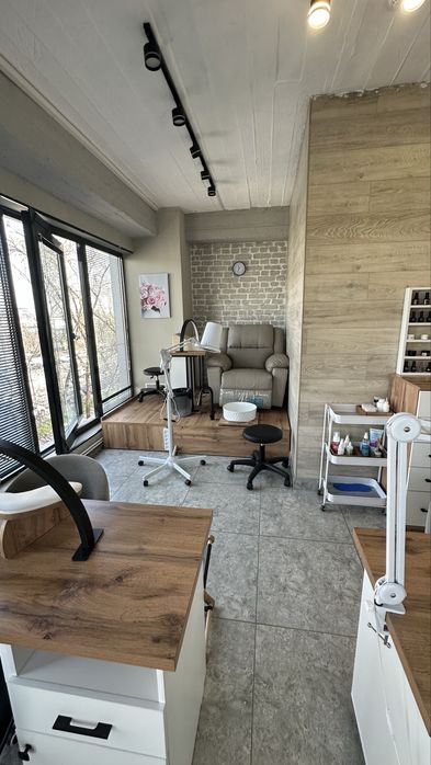 Действующий салон красоты. Срочнооо!