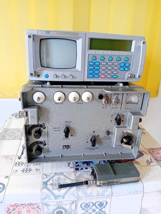 Aparat radio statie detector radiatii pikup