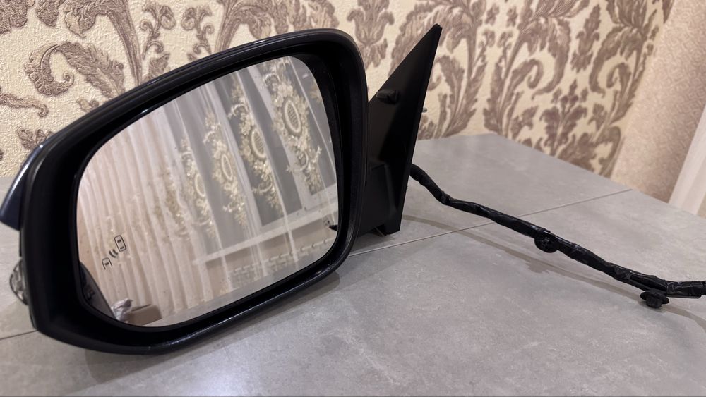 Зеркало левая строна highlander/хайлендер