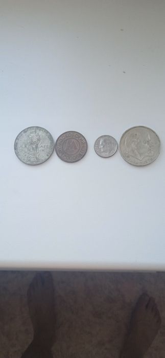 Продам старинные монеты