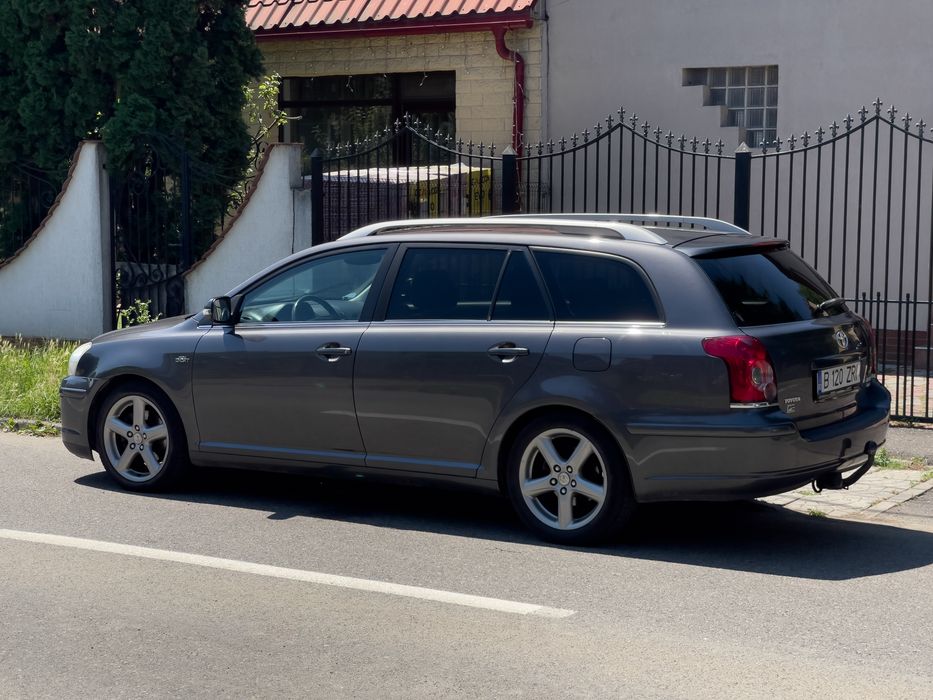 Toyota avensis 2006 deisel 2.2