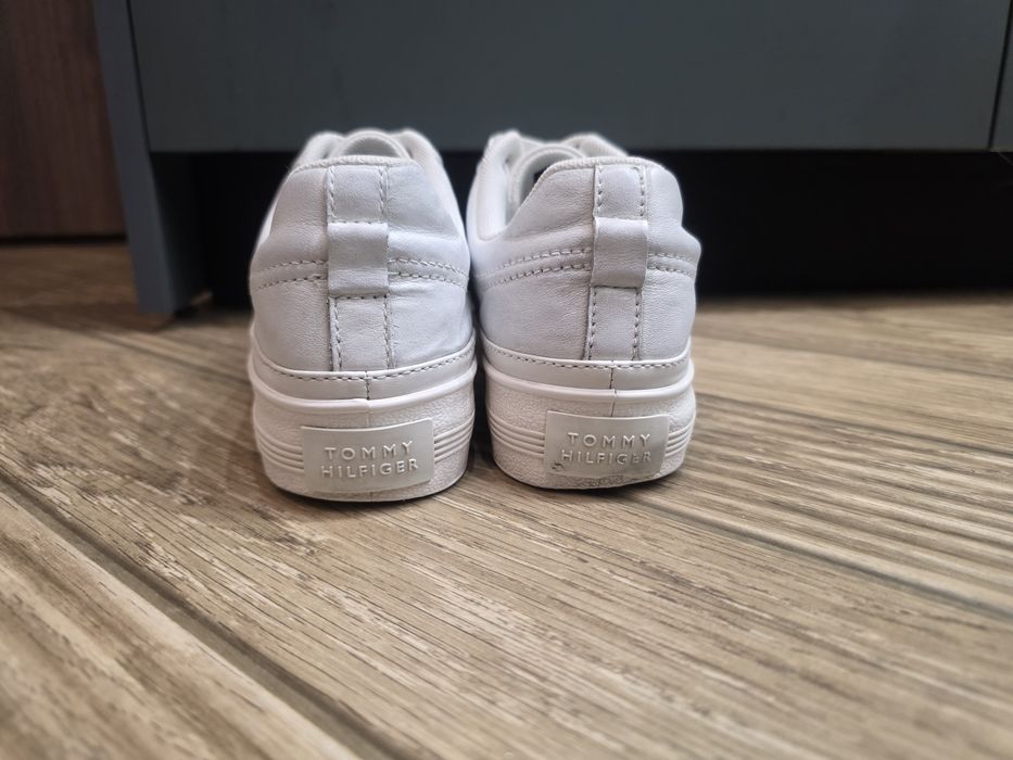 Дамски маратонки Tommy Hilfiger