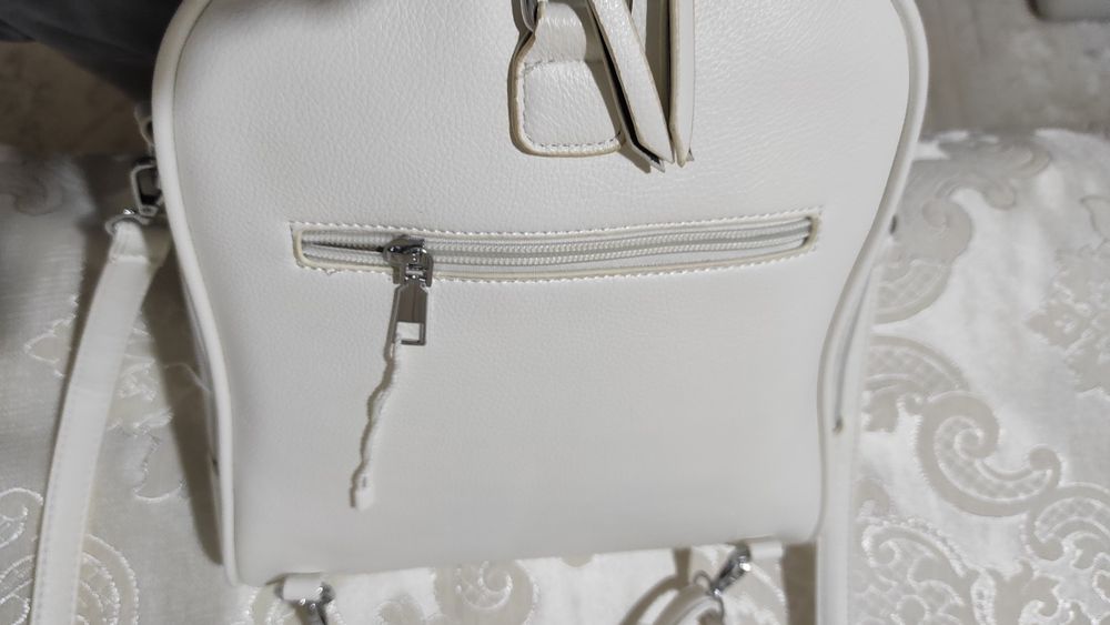 Раница от еко кожа