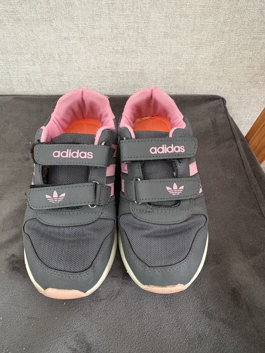 Маратонки адидас, непромокаеми обувки New feel Decatlon