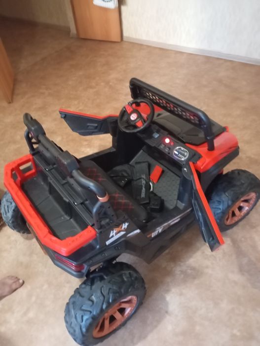 Продам электромобиль