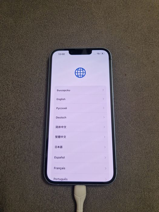 iPhone 14 - заключен с iCloud