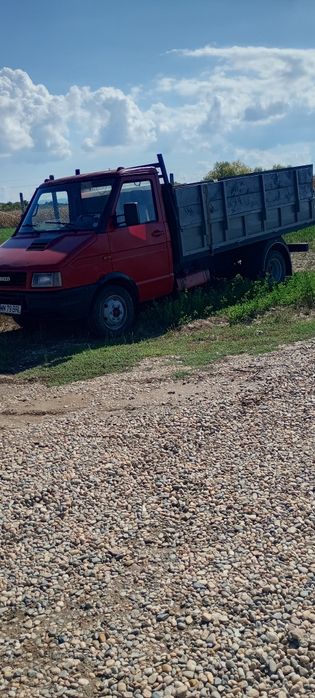 Vând Iveco stare foarte buna de funcționare