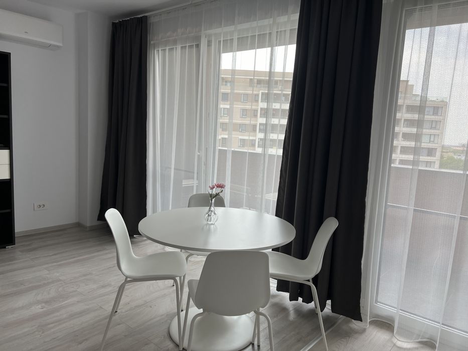 Proprietar, inchiriez apartament cu 2 camere