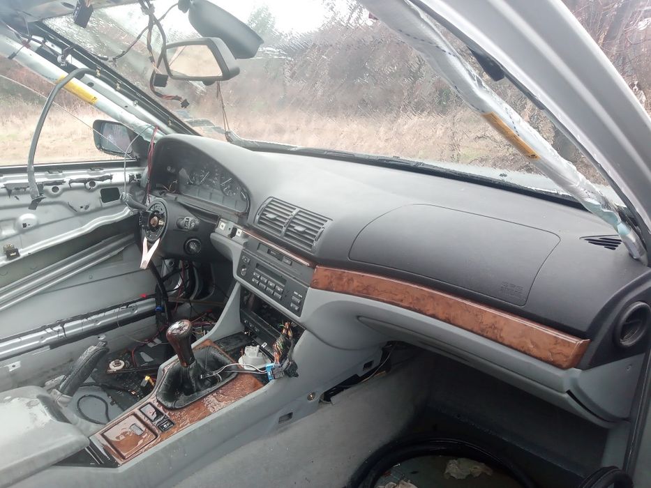 БМВ BMW е39 комби части