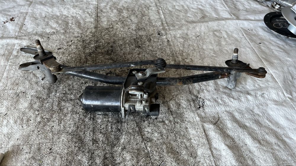 Kia Ceed 1 механизъм предни чистачки