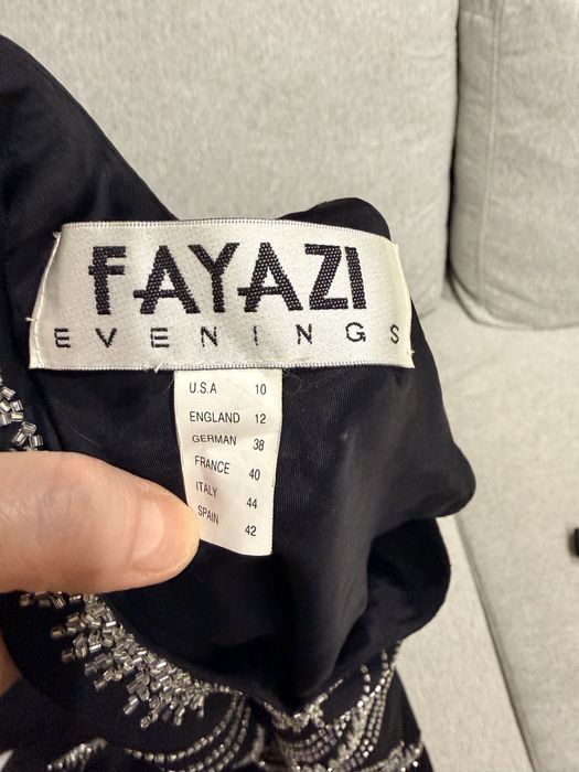 Платья вечерние 44 р