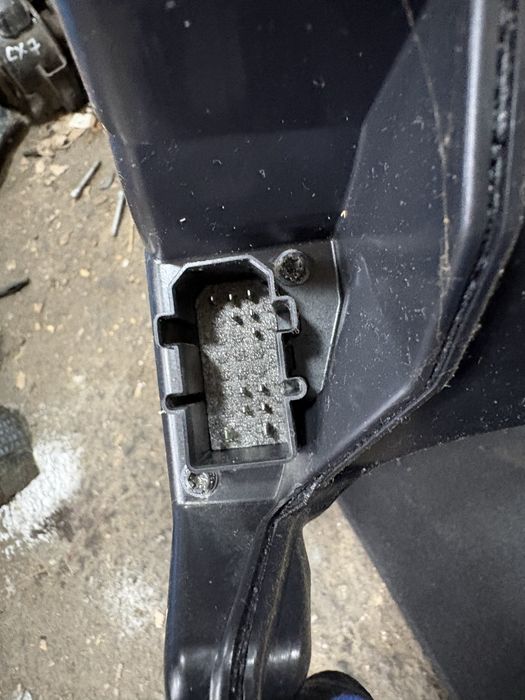 Audi A3 8P Субуфер