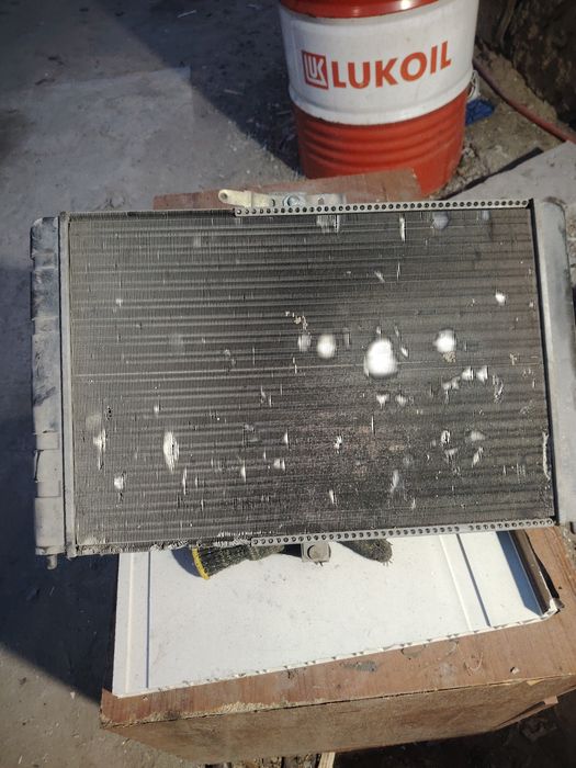 Продам Радиатор с Вентилятором от Ваз