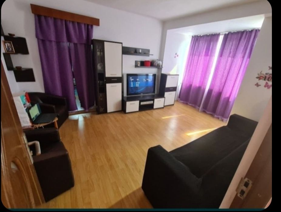 Apartament de inchiriat langa Vila Cafe