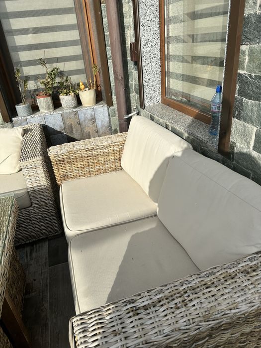 Градинска мебел.