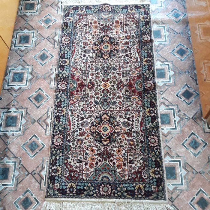 Персийски килими и пътеки