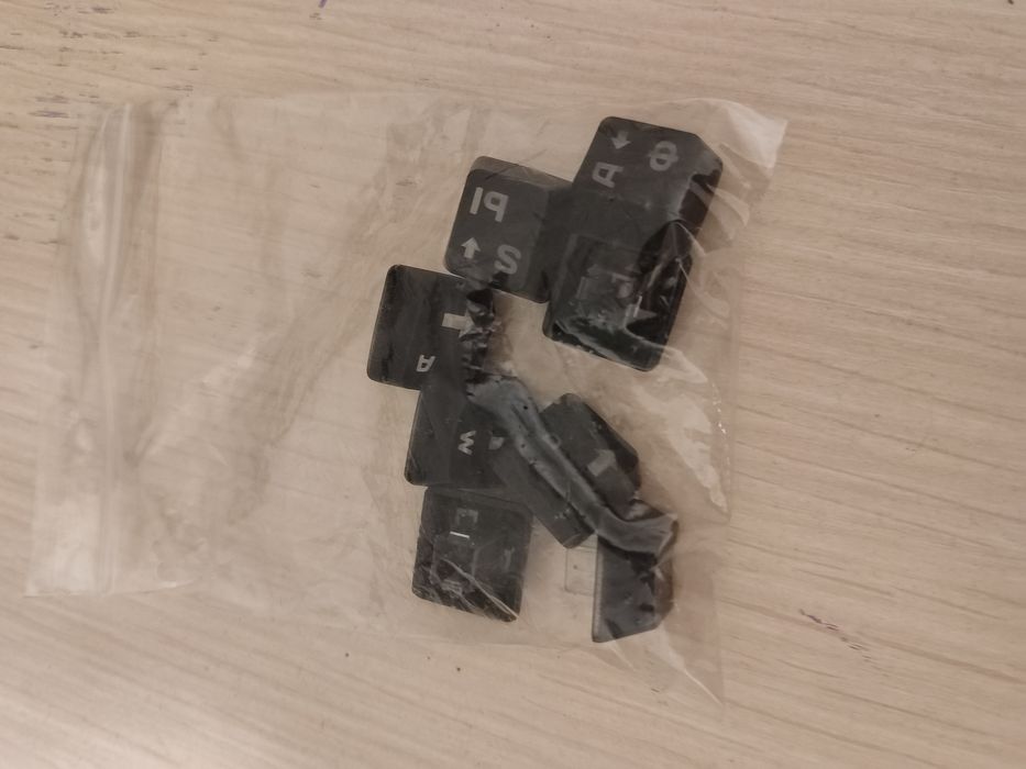 Продаю клавиатуру