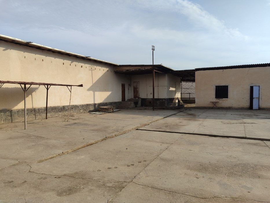 Azamat mahalla Burqut2/55A