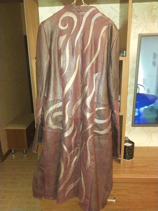 Кожаный плащ ручной работы