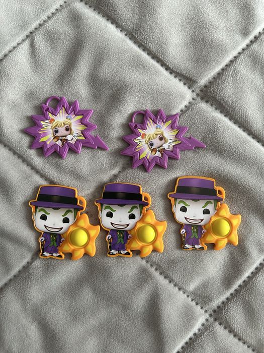 Продам киндер супергерои