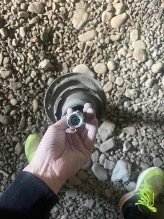 Амортизатор б/у