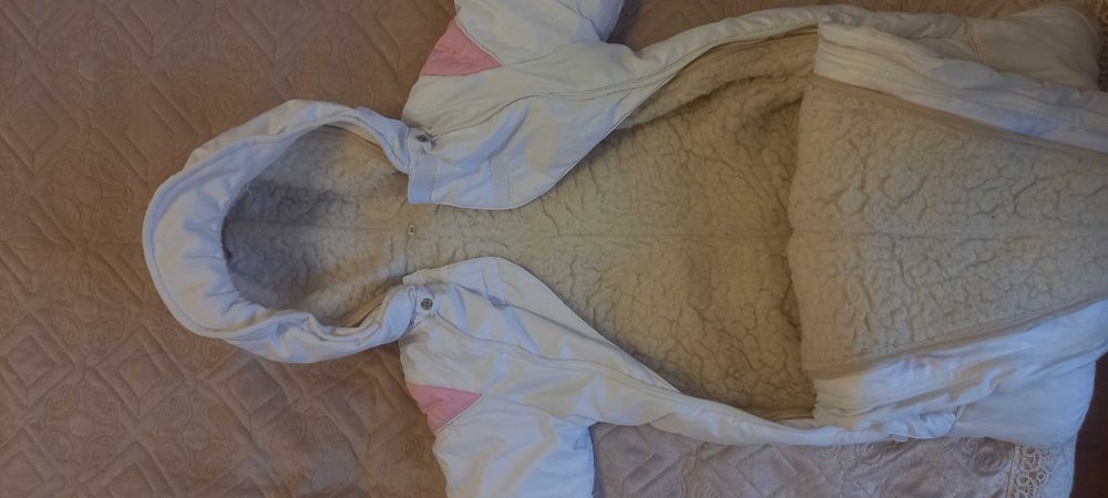 Продам детский комбинезон