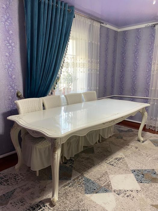 Продам стол в хорошем состоянии