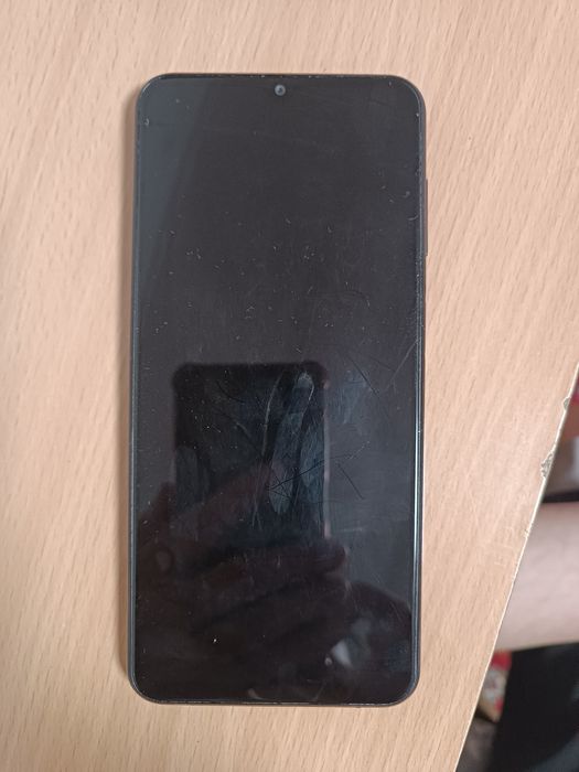 Samsung galaxy m13 4ga 64 GB batarika 6000 mAs