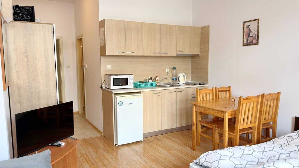 Продава се Едностаен апартамент в к.к. Слънчев бряг - 35 кв.м за 751 €/кв.м - Снимка #4