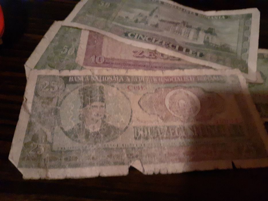 Bancnote de 10,25 și 50 lei din RSR