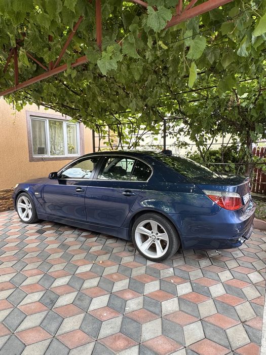 BMW 5 Series 2004 — imagine 2